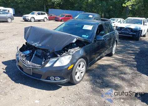 2011 Mercedes-Benz E 350 4Matic z USA, uszkodzony, nr VIN WDDHF8HB0BA356716